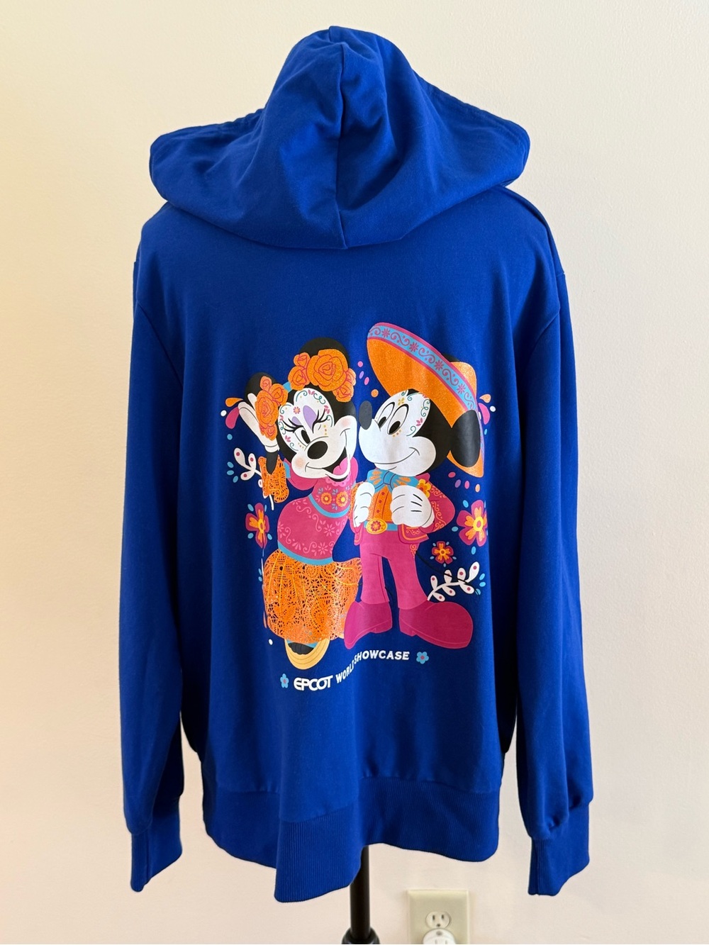 Disney Parks Epcot Mexico Mickey and Minnie  Zip-Up Hoodie size 1X - Picture 4 of 7